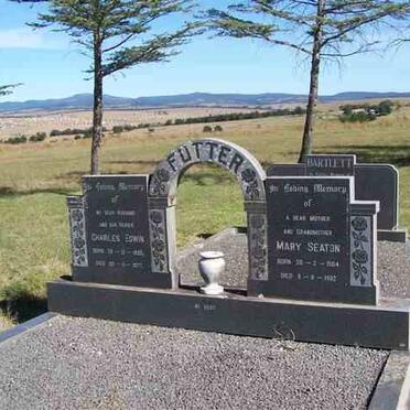 FUTTER Charles Edwin 19??-19?? &amp; Mary Seaton 1904-199?