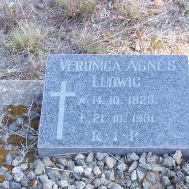 LUDWIG Veronica Agnes 1928-1931