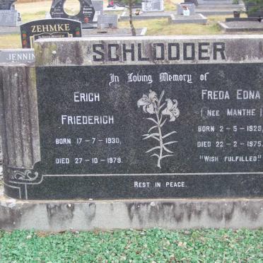 SCHLODDER Erich Friederich 1930-1979 &amp; Freda Edna MANTHE 1929-1975