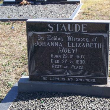 STAUDE Johanna Elizabeth 1907-1990