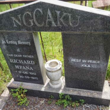 NGCAKU Richard Mfana 1912-1975