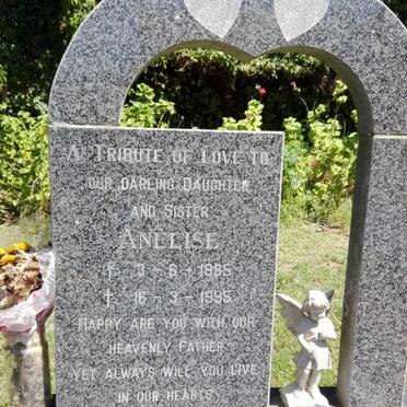 KITCHING Anelise 1985-1995