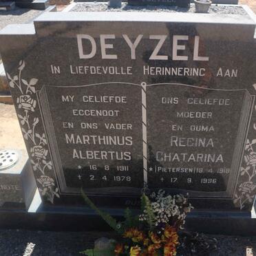 DEYZEL Marthinus Albertus 1911-1978 &amp; Regina Chatarina PIETERSEN 1918-1996