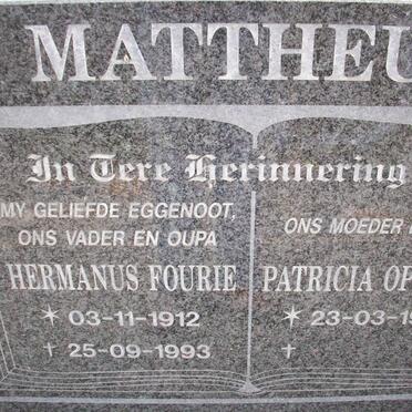 MATTHEUS Hermanus Fourie 1912-1993 &amp; Patricia Ophelia 1921-