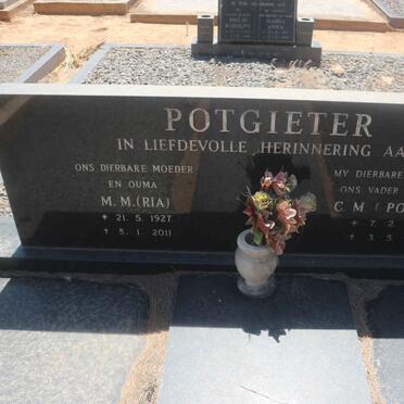 POTGIETER C.M. 1925-1995 &amp; M.M. 1927-2011