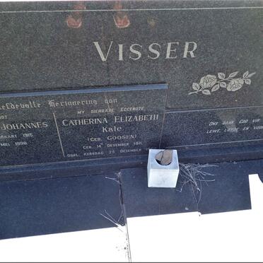 VISSER Jacobus Johannes 1915-1998 &amp; Catherina Elizabeth Kate GOOSEN 1911-1968