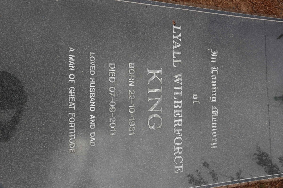 KING Lyall Wilberforce 1931-2011