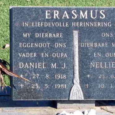 ERASMUS Daniel M.J. 1918-1981 &amp; Nellie E. 1920-1986
