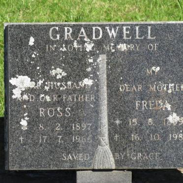 GRADWELL Ross 1897-1966 &amp; Freda 1899-1989