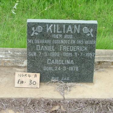 KILIAN Daniel Frederick 1900-1957 &amp; Carolina -1978