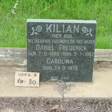 KILIAN Daniel Frederick 1900-1957 &amp; Carolina -1978
