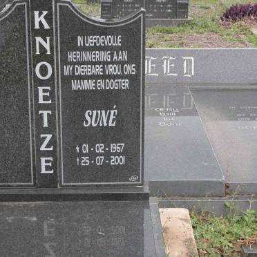 KNOETZE Suné 1967-2001
