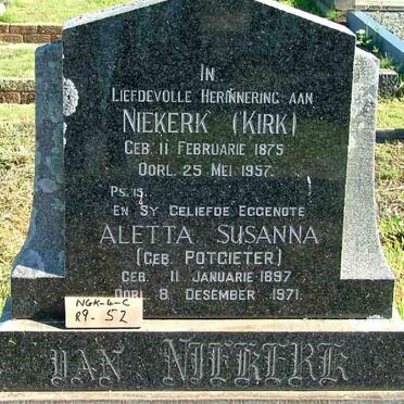 NIEKERK Niekerk, van  1875-1957 &amp; Aletta Susanna POTGIETER 1897-1971