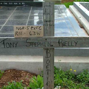 RIELLY Tony Stephen 1960-2002