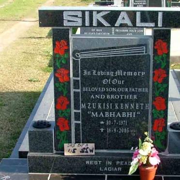 SIKALI Mzukisi Kenneth 1971-2005