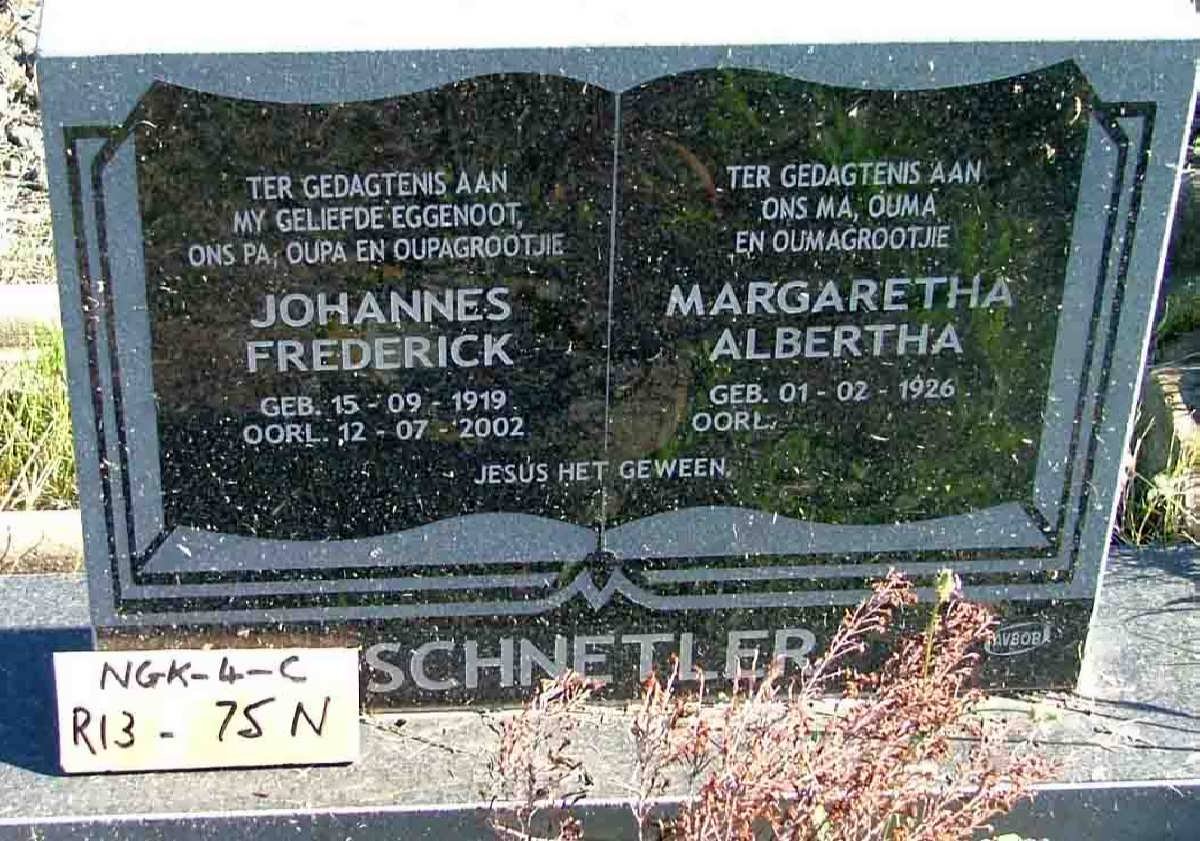 SCHNETLER Johannes Frederick 1919-2002 &amp; Margaretha Albertha 1926-