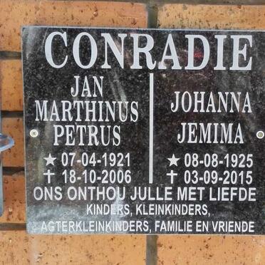 CONRADIE Jan Marthinus Petrus 1921-2006 &amp; Johanna Jemima MULLER 1925-2015