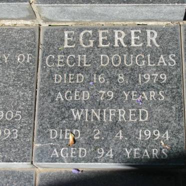 EGERER Cecil Douglas -1979 &amp; Winifred -1994