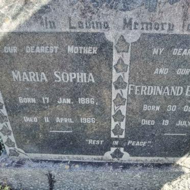 KUMM Ferdinand E.W. 1882-1960 &amp; Maria Sophia 1886-1966