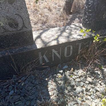 KNOTT George 1889-1954 &amp; Rose MOORCROFT 1896-1978