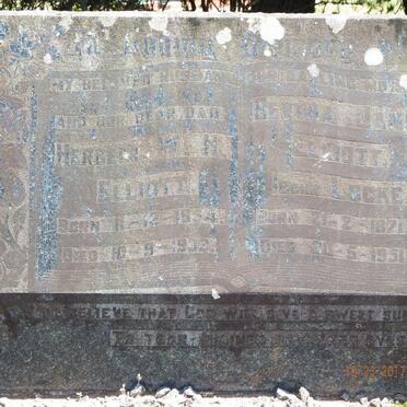 ELLIOTT Herbert W.H. 1854-1933 &amp; Bertha Jane LOCKE 1871-1951