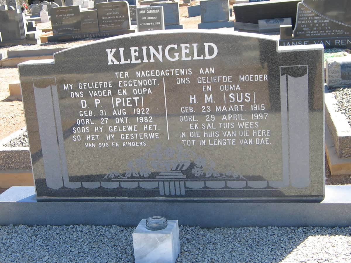 KLEINGELD D.P. 1922-1982 &amp; H.M. 1915-1997