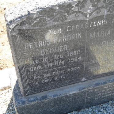 OLIVIER Petrus Hendrik 1882-1964 &amp; Maria Susanna FERREIRA 1877-1960 