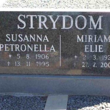 STRYDOM Susanna Petronella 1906-1995 :: STRYDOM Miriam Elie 1923-2002