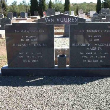 VUUREN Johannes Daniel, van 1887-1960 &amp; Elizabeth Magdalena Magrita KEMP 1902-1989