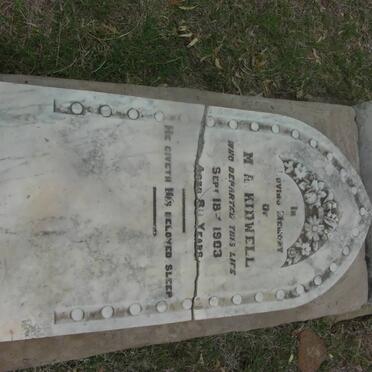Eastern Cape, QUEENSTOWN district, Fincham's Nek, Roydon 209, farm cemetery