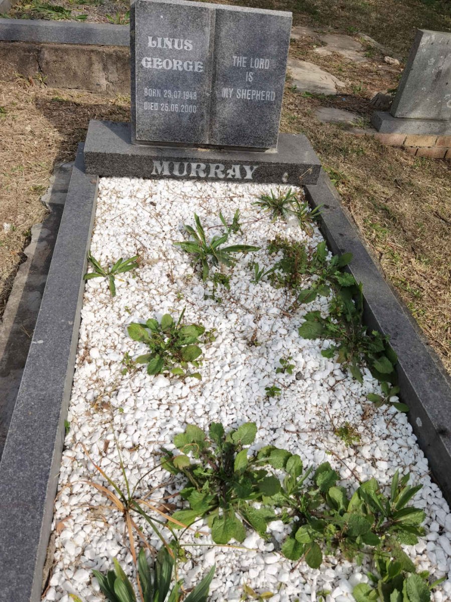 MURRAY Linus George 1948-2000