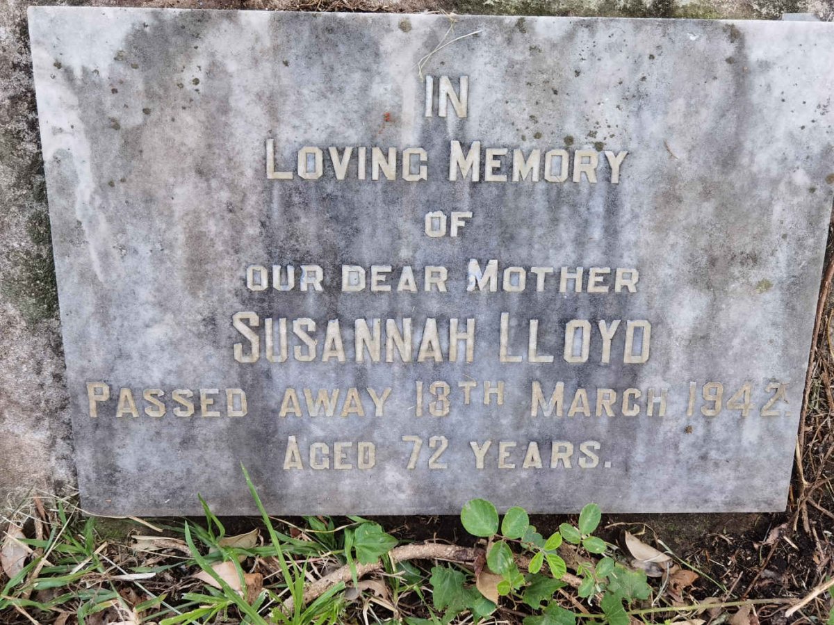 LLOYD Susannah -1942