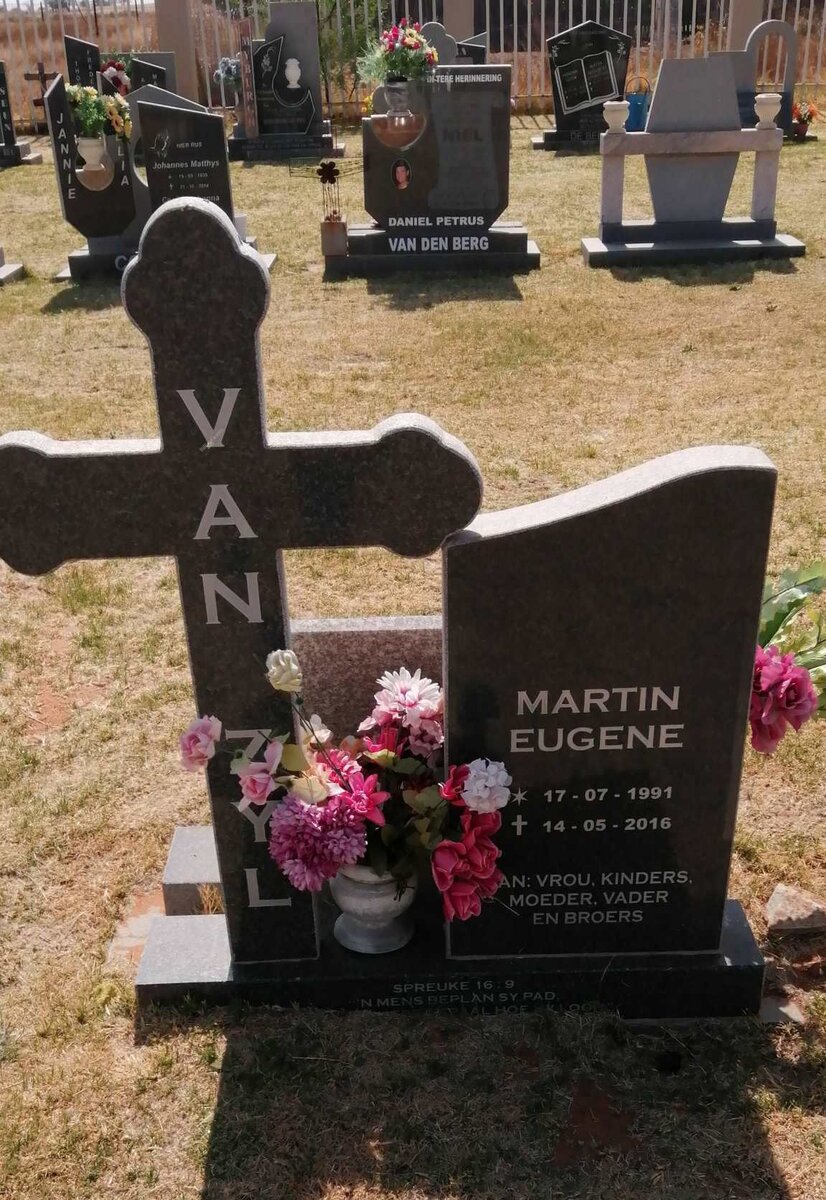 ZYL Martin Eugene, van 1991-2016