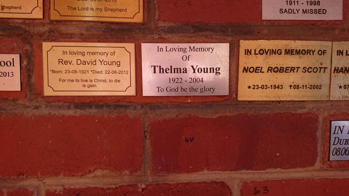 YOUNG David 1921-2012 & Thelma 1922-2004 :: SCOTT Noel Robert 1943-2002