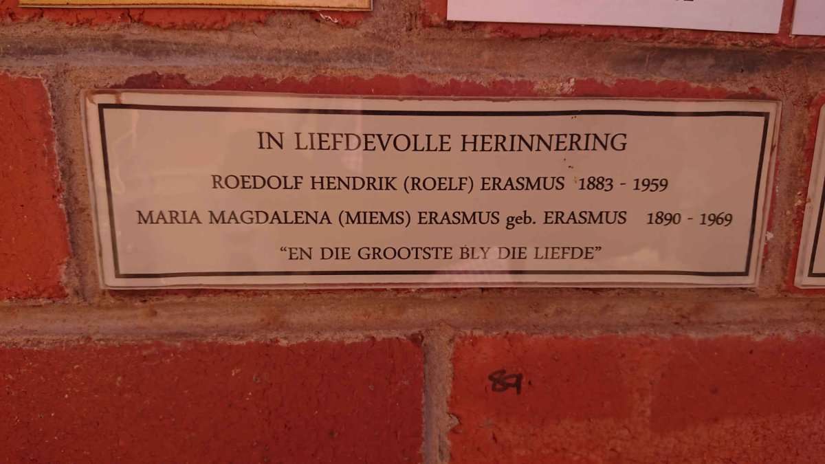 ERASMUS Roedolf Hendrik 1883-1959 & Maria Magdalena ERASMUS 1890-1969