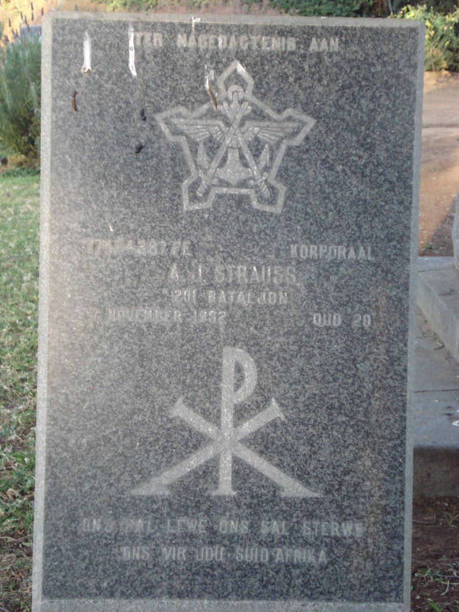 STRAUSS A.J. -1982