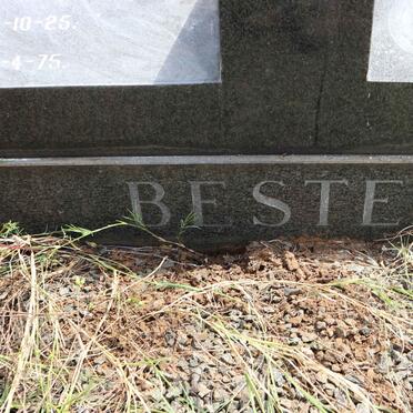 BESTER Koot 1925-1975 &amp; Bella 1928-