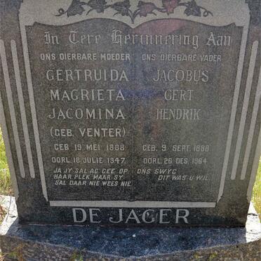 J - Vanne :: Surnames - J