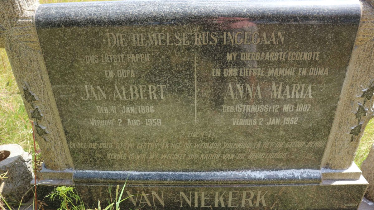 NIEKERK Jan Albert, van 1886-1958 & Anna Maria STRAUSS 1887-1952