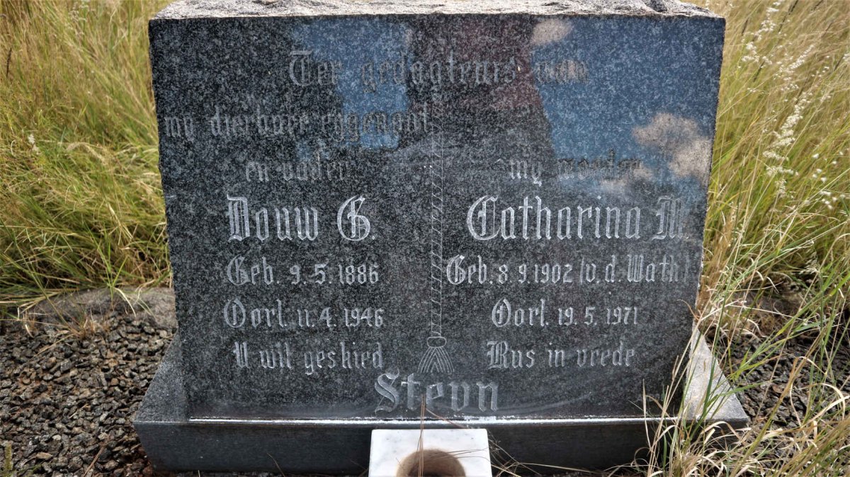STEYN Douw C. 1886-1946 & Catharina M. V.D. WATH 1902-1971
