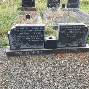 ENGELBRECHT Johannes Cornelis 1899-1965 &amp; Cornelia Maria Gertruida V.D. MERWE 1915-1981