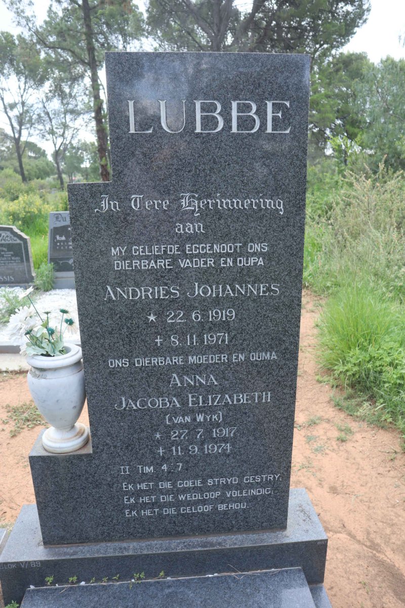 LUBBE Andries Johannes 1919-1971 & Anna Jacoba Elizabeth VAN WYK 1917-1974