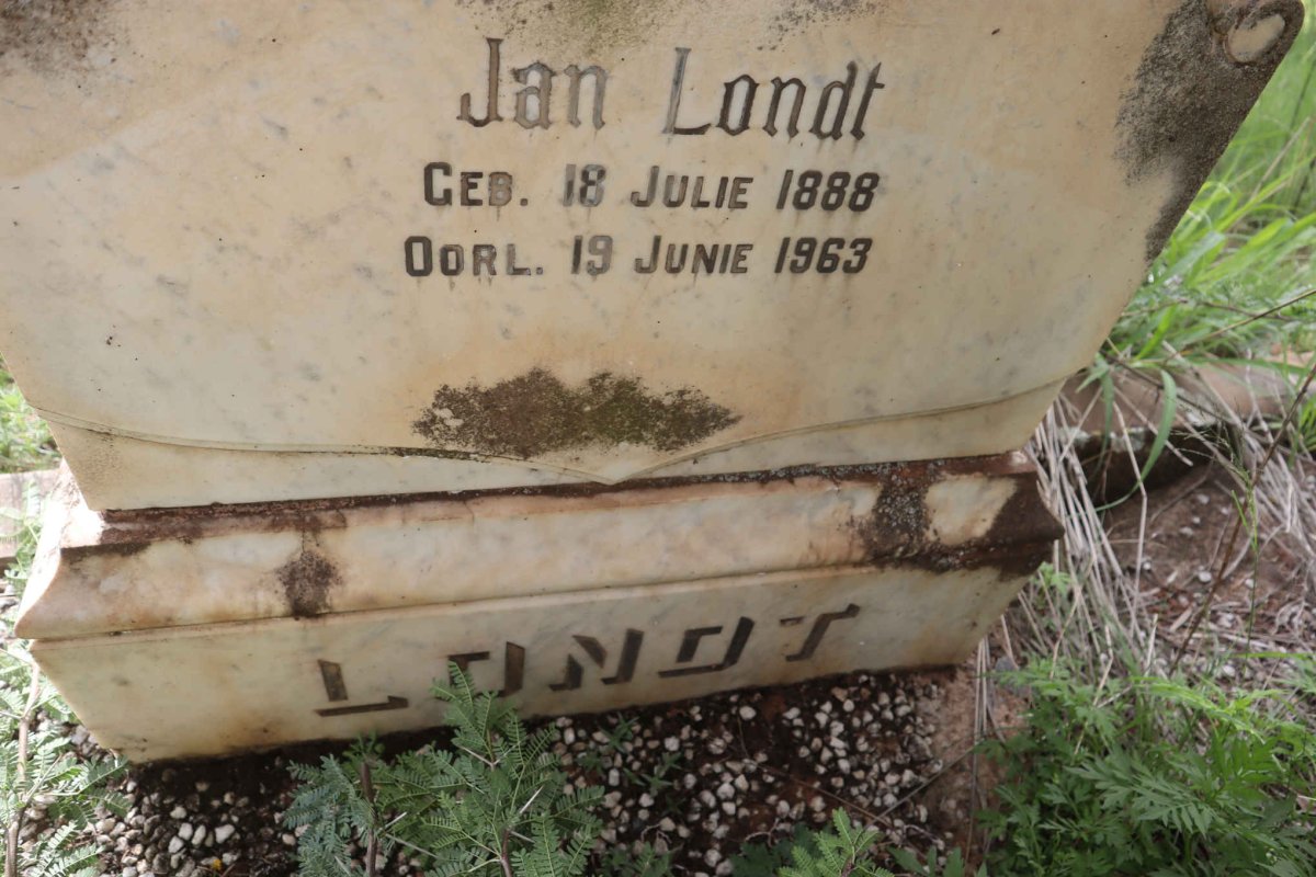 LONDT Jan 1888-1963 & Jacoba Hermina NIENABER 1890-1939