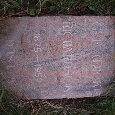 RICHARDSON G.F. 1875-1959 &amp; Esther Adelaide -1934