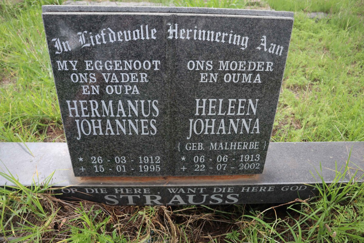 STRAUSS Hermanus Johannes 1912-1995 & Heleen Johanna MALHERBE 1913-2002