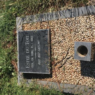 TOIT Estee, du 1965-1965