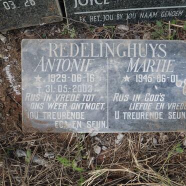 R - Vanne :: Surnames - R