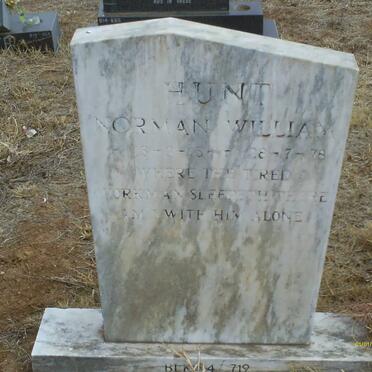 HUNT Norman William 1945-1978