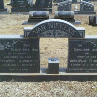 NIEKERK Philippus Arnoldus, van 1910-1977 &amp; Anna Maria Catharina HUMAN 1917-1982