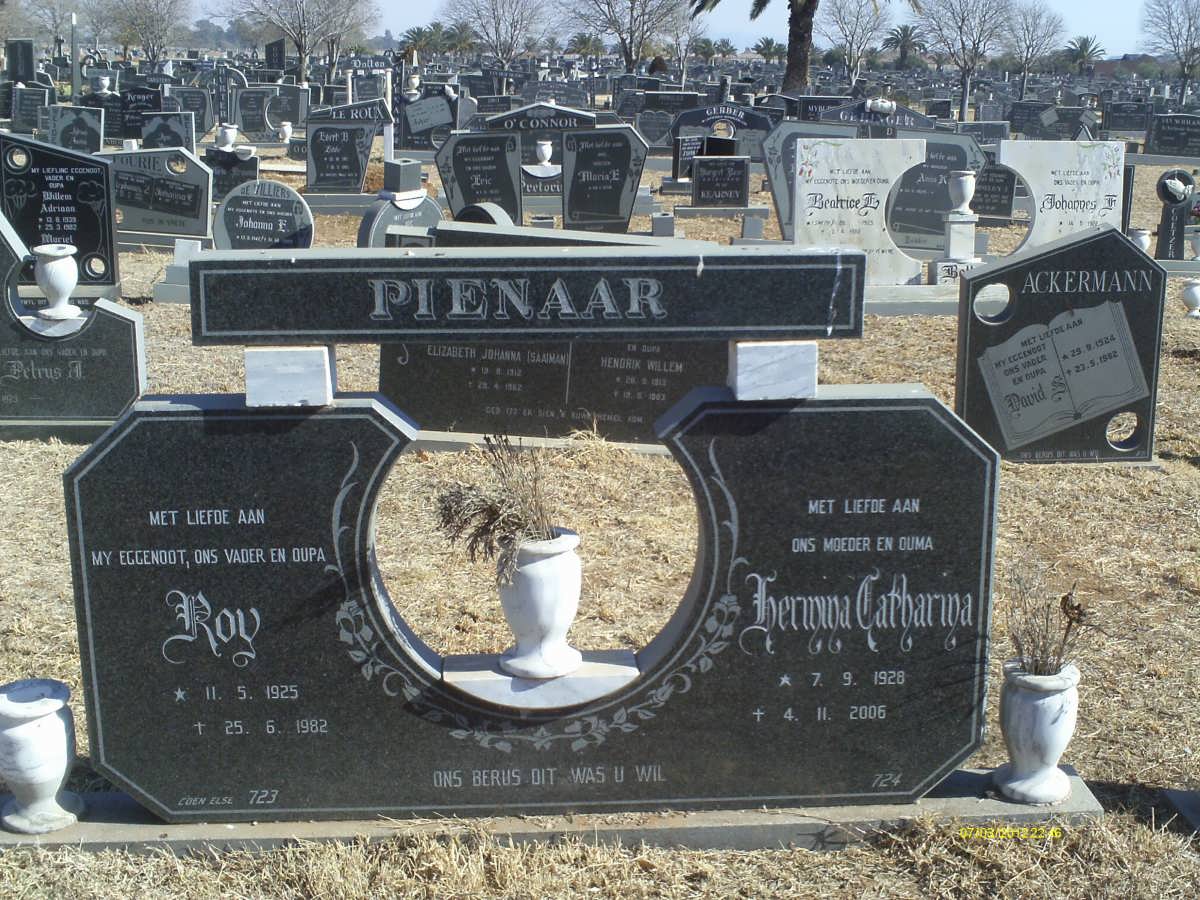 PIENAAR Roy 1925-1982 & Hermina Catharina 1928-2006
